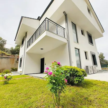 Harun Villa *